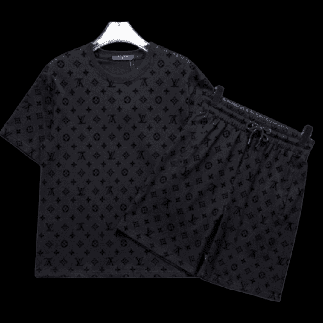 Louis Vuitton - L 2025