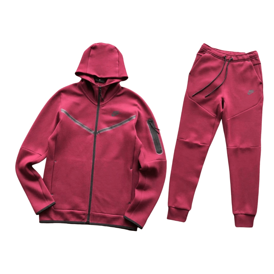 TECH FLEECE – BORDEAUX 2025