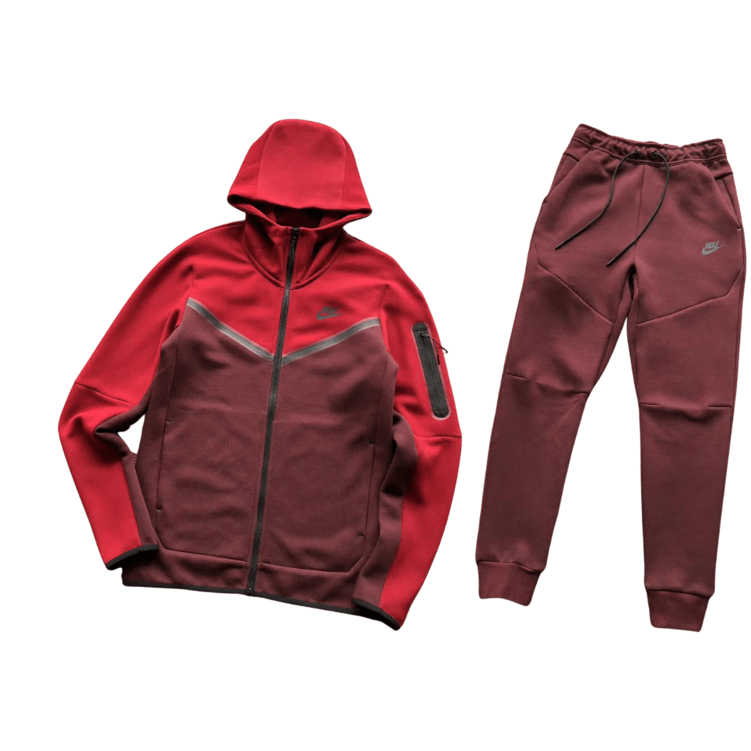 TECH FLEECE – RED/BORDEAUX 2025