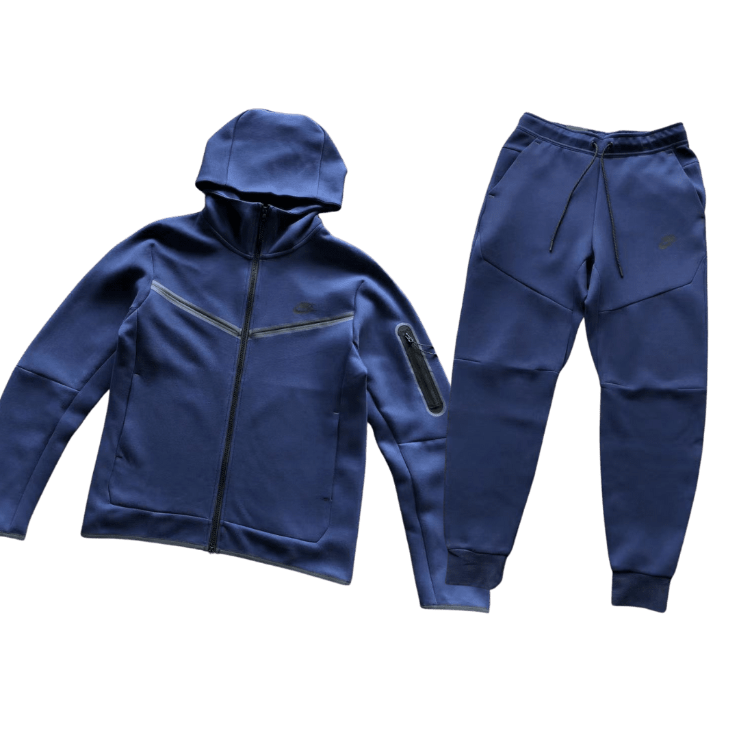 TECH FLEECE – DARK BLUE 2025