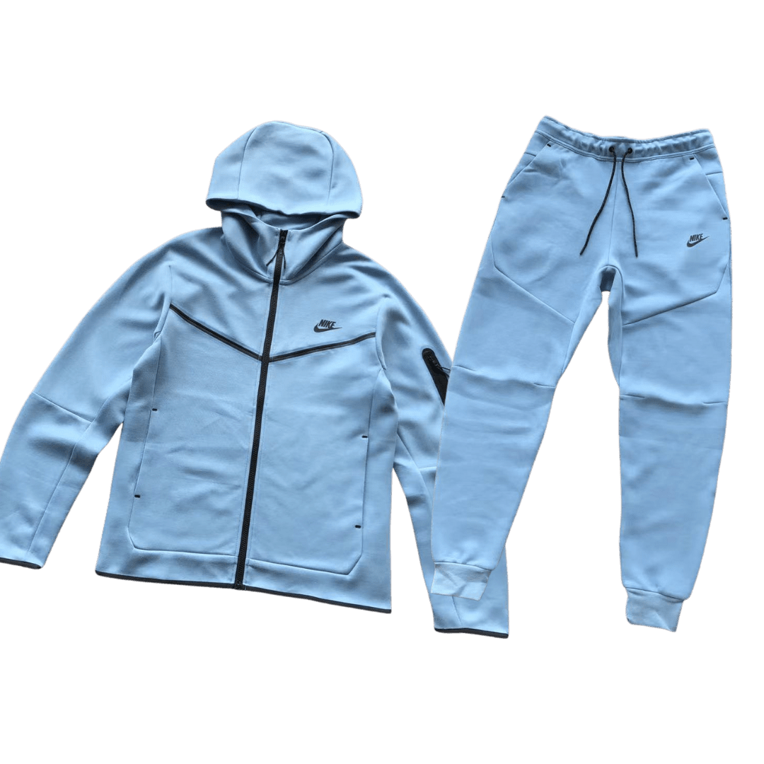 TECH FLEECE – HEAVENLY 2025